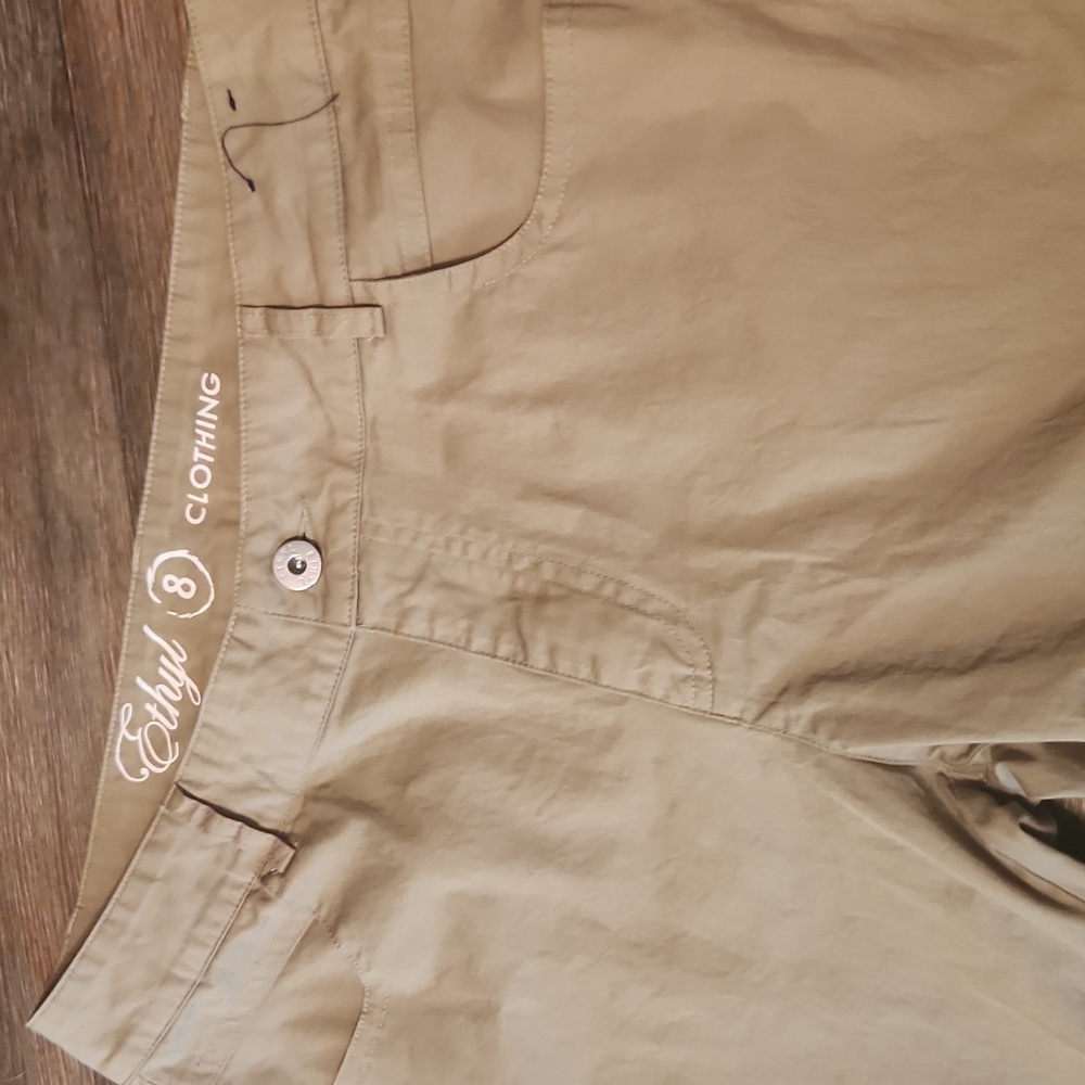 Ethyl Clothing Capris - Size 8 - Picture 6 of 12